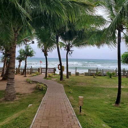 Beach Front Paradise Nilaveli Buitenkant foto