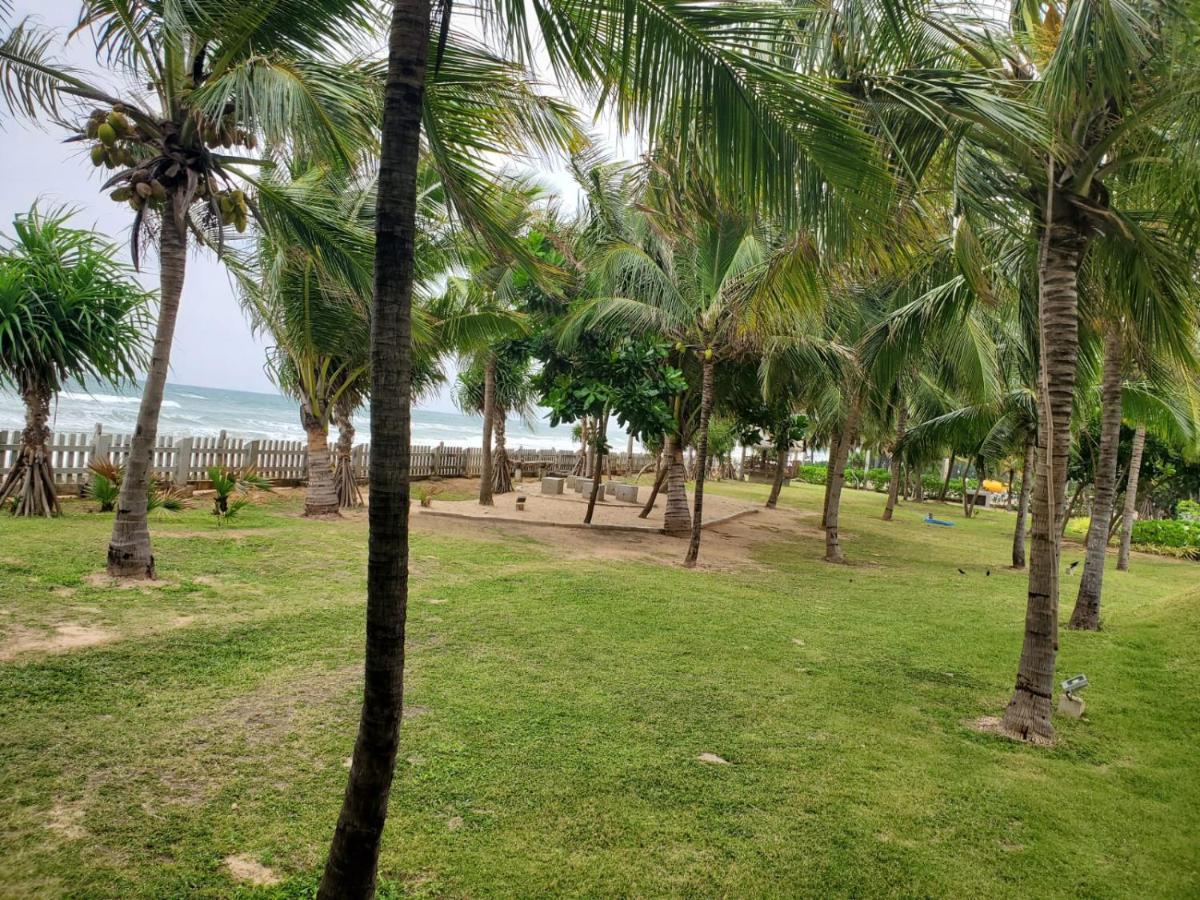 Beach Front Paradise Nilaveli Buitenkant foto