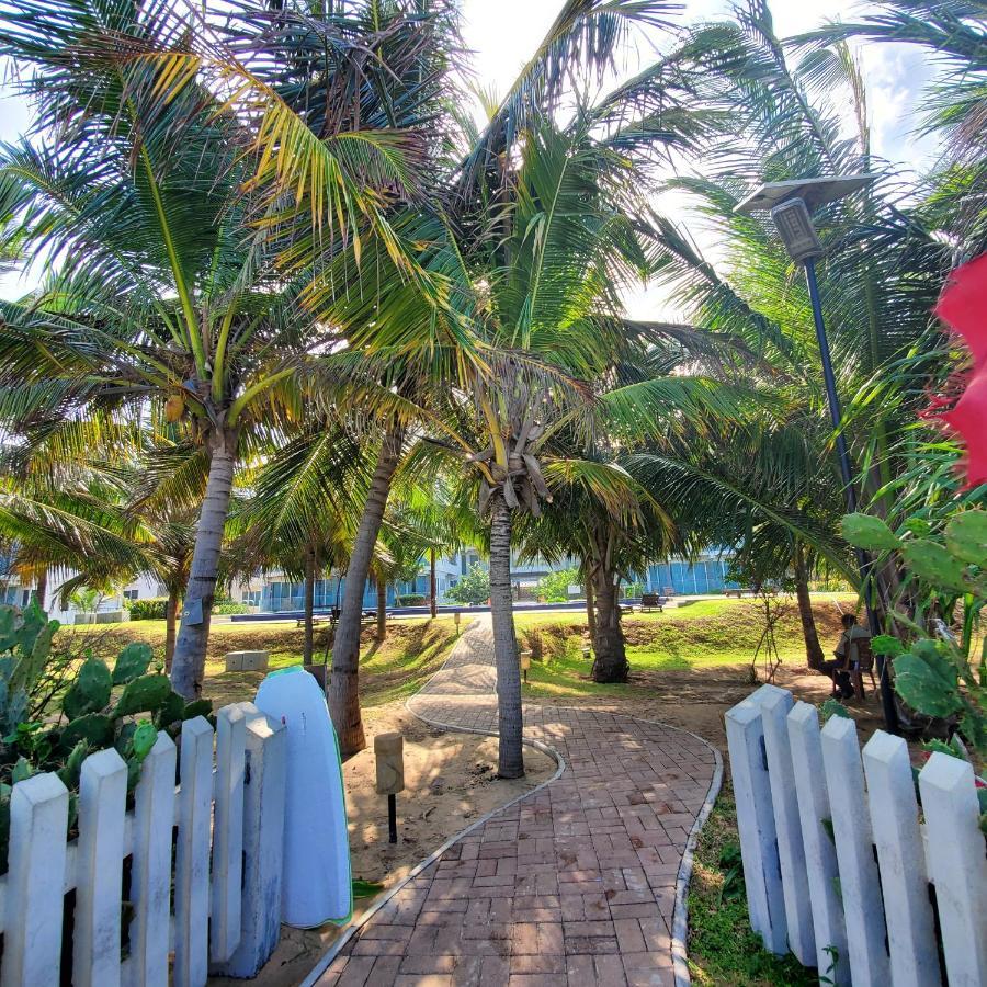 Beach Front Paradise Nilaveli Buitenkant foto